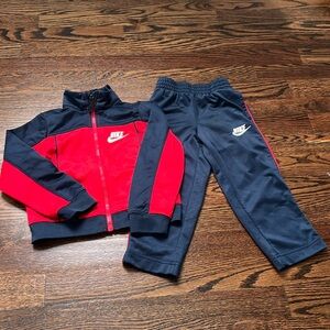 Nike toddler track suit 2T